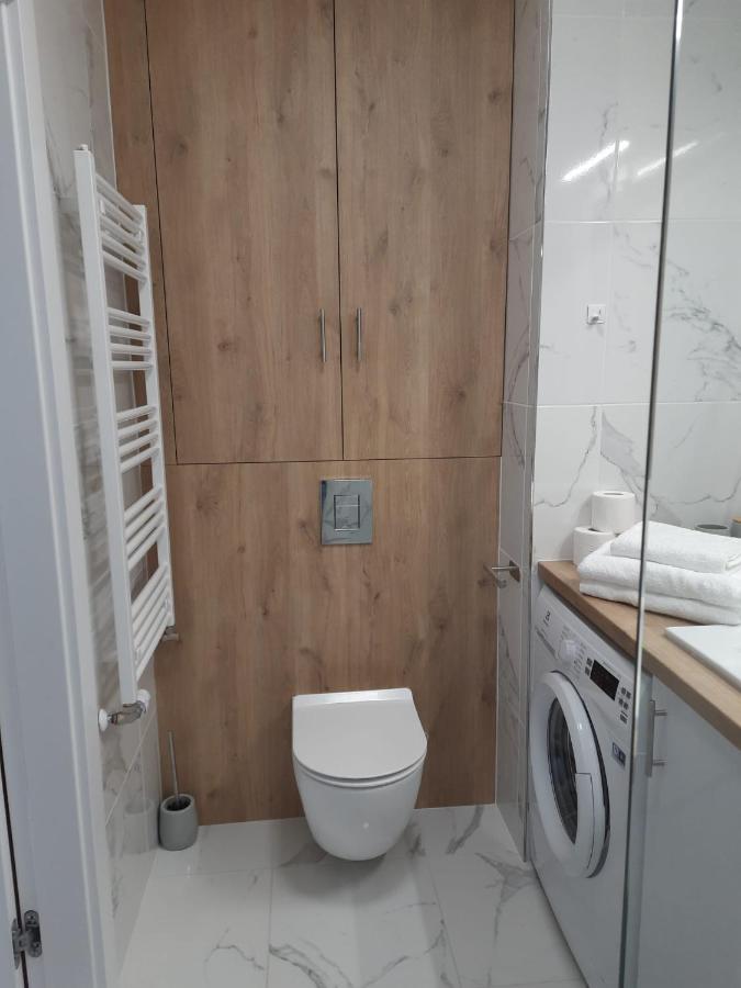 Apartament Na Wyspie Solnej كولوبرزيغ المظهر الخارجي الصورة